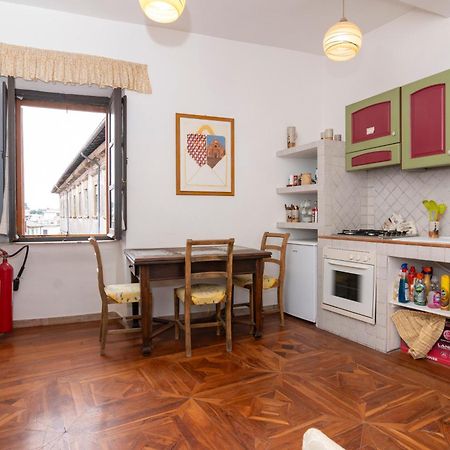 Centralissima Maison Di San Francesco, Unica E Accogliente! Sutri Luaran gambar